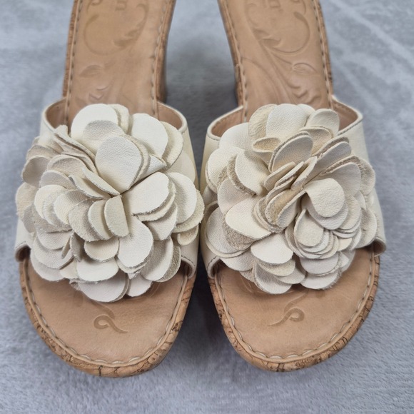 Born Women Cream Leather Flower Cork Wedge Slide Sandals W81838 10 Y2K Safflower - Picture 3 of 11